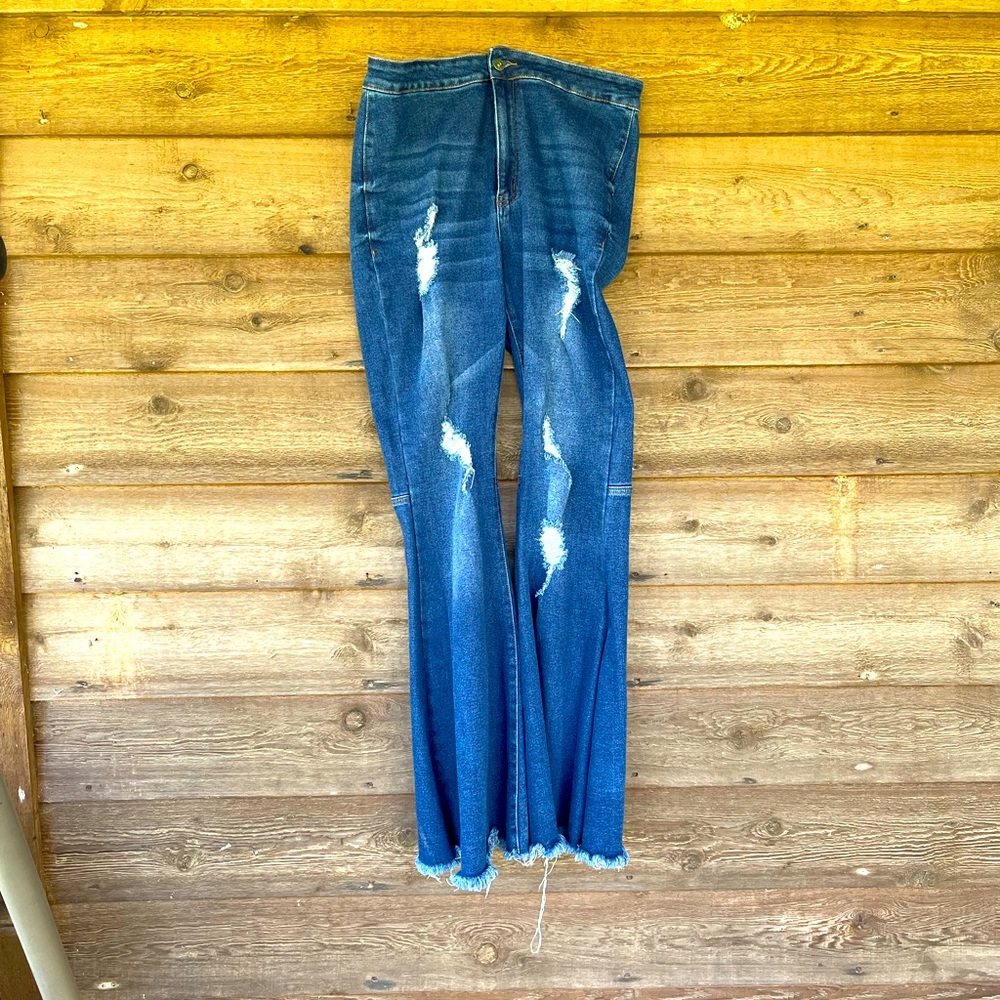 Lucky & Blessed High rise bell bottom jeans